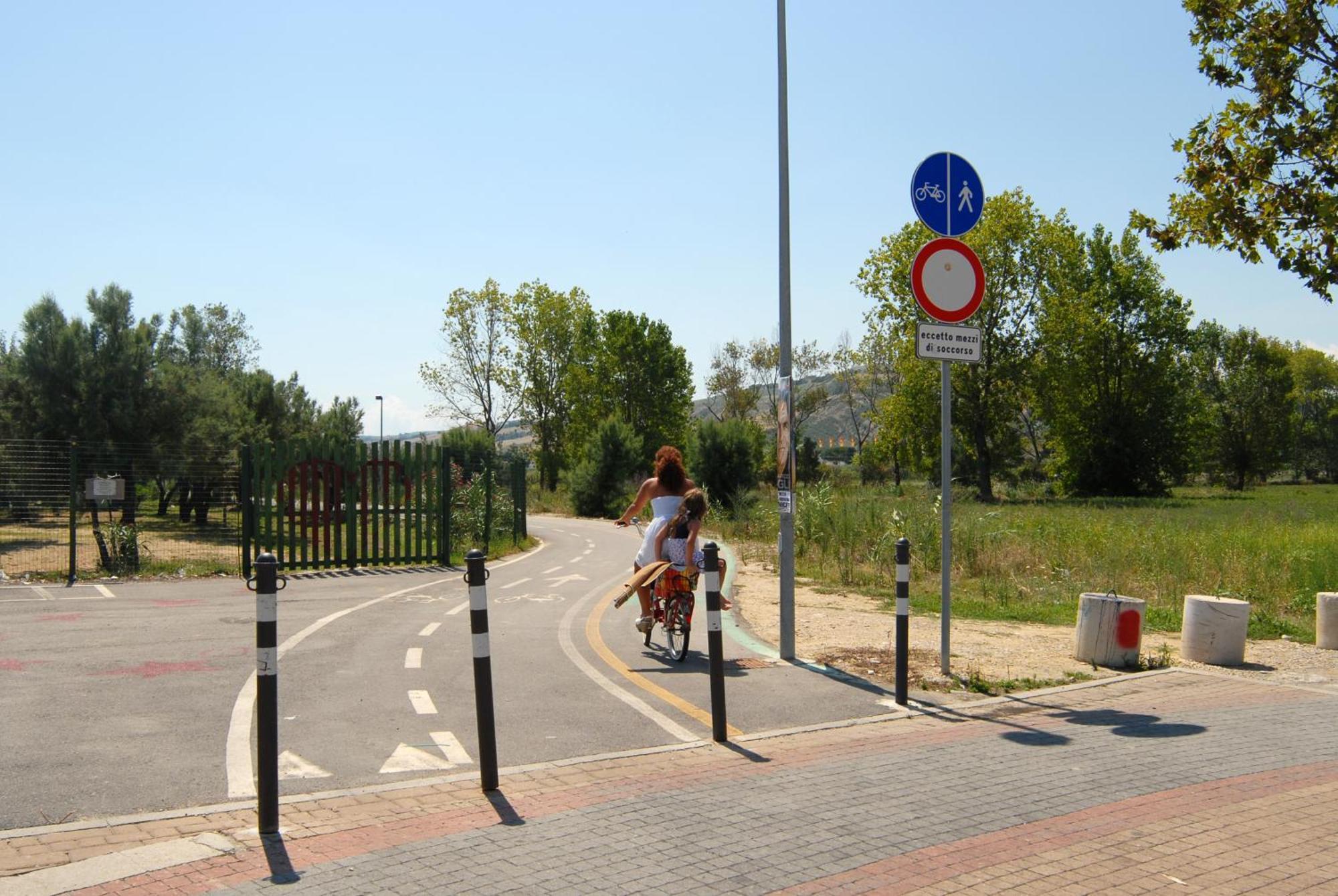 Hotel Parco degli Ulivi Scerne Esterno foto