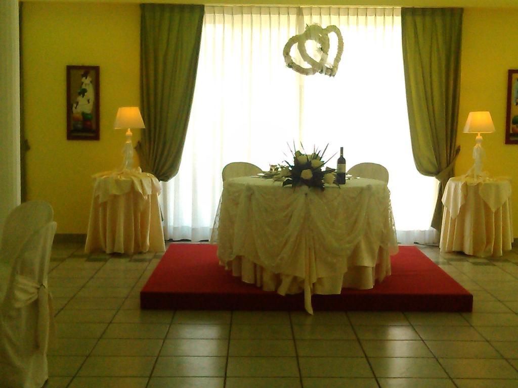 Hotel Parco degli Ulivi Scerne Esterno foto