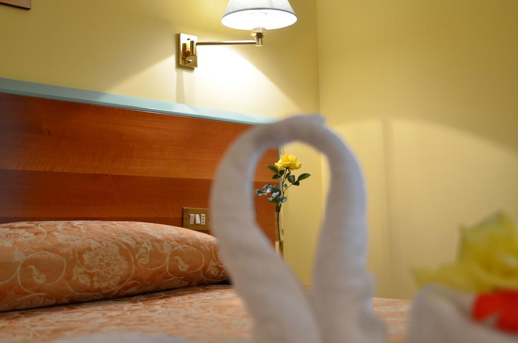 Hotel Parco degli Ulivi Scerne Esterno foto