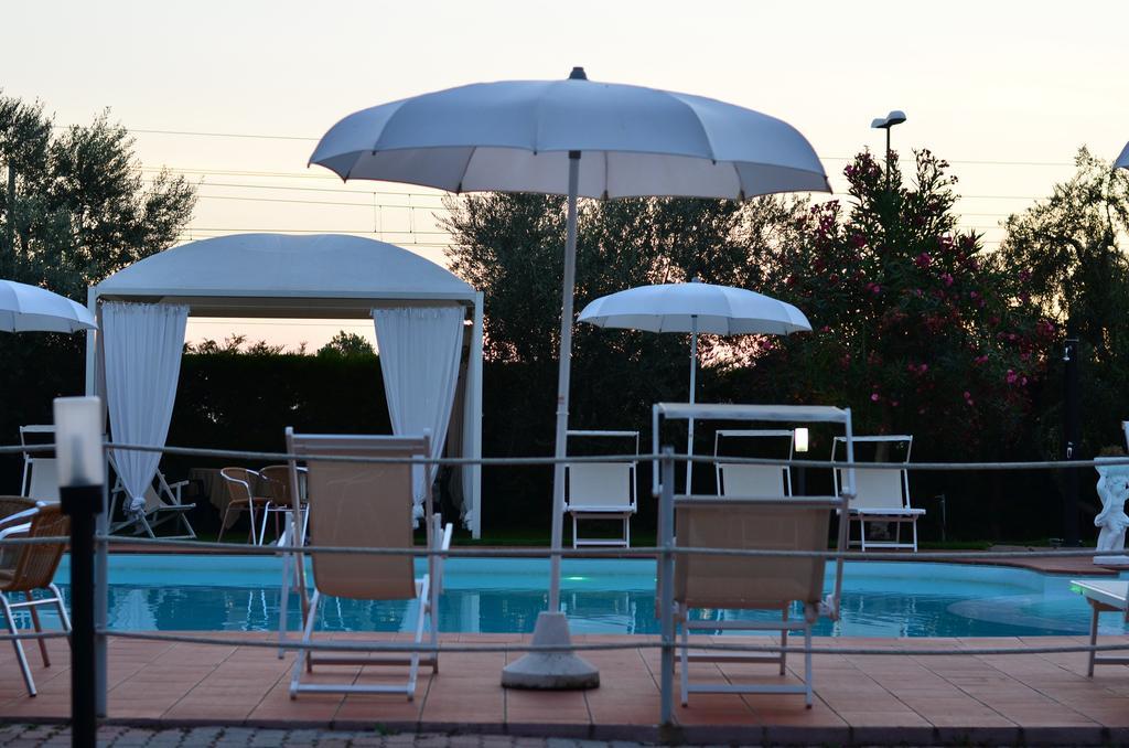 Hotel Parco degli Ulivi Scerne Esterno foto