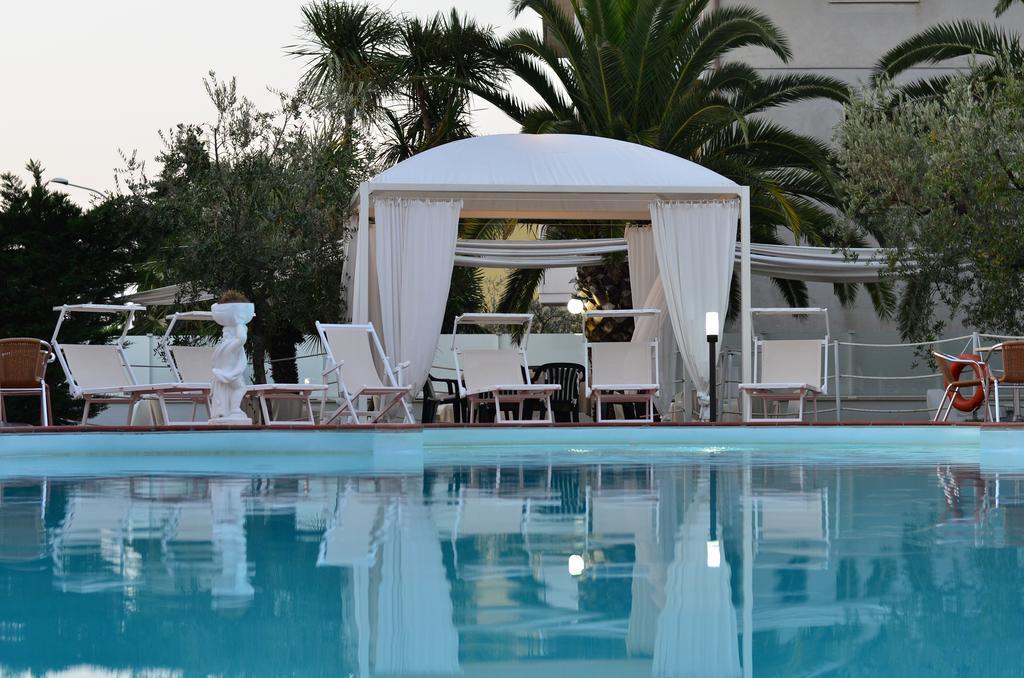 Hotel Parco degli Ulivi Scerne Esterno foto